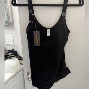 Faja shape wear